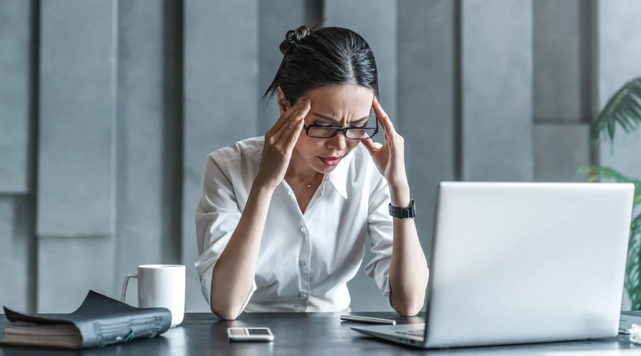 Injection treatment against migraine